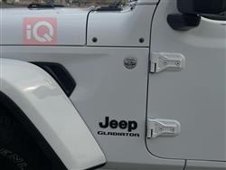 جيب جلاديتور